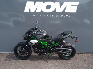 KAWASAKI Z 900