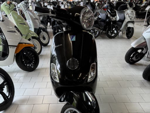 PIAGGIO vespa ET2