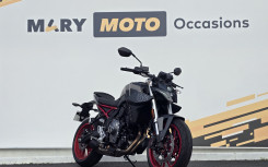 SUZUKI GSX-8S