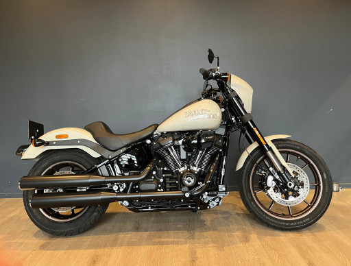 HARLEY-DAVIDSON SOFTAIL LOW RIDER 1923 S