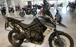 TRIUMPH TIGER 800 XCA
