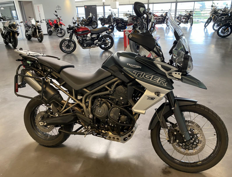 TRIUMPH TIGER 800 XCA