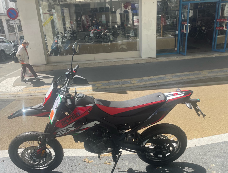 APRILIA SX 125