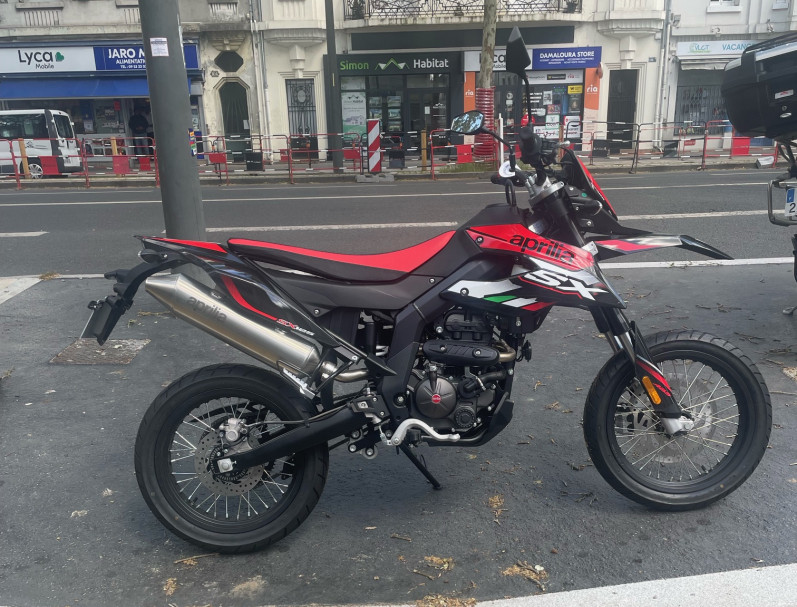 APRILIA SX 125