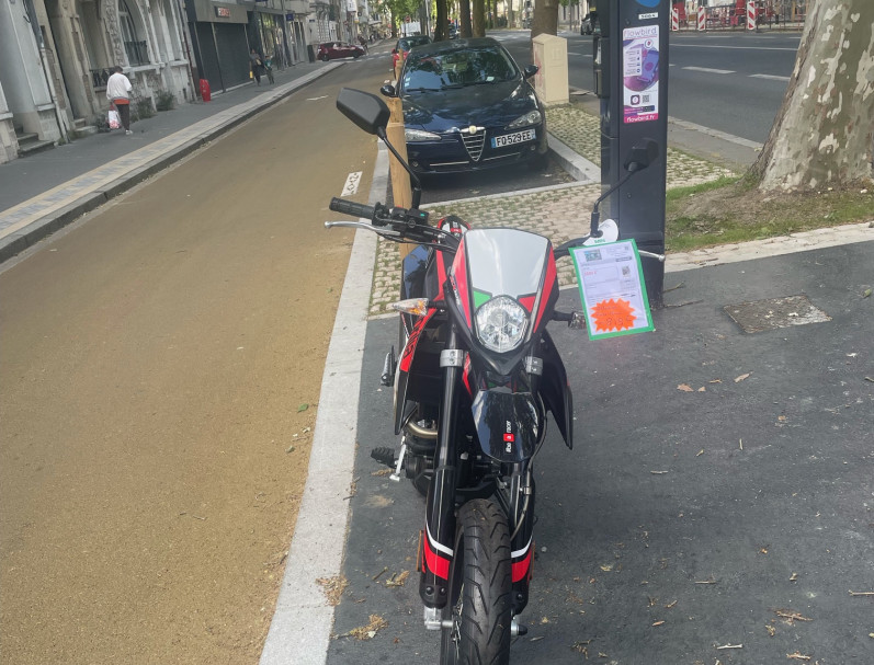 APRILIA SX 125