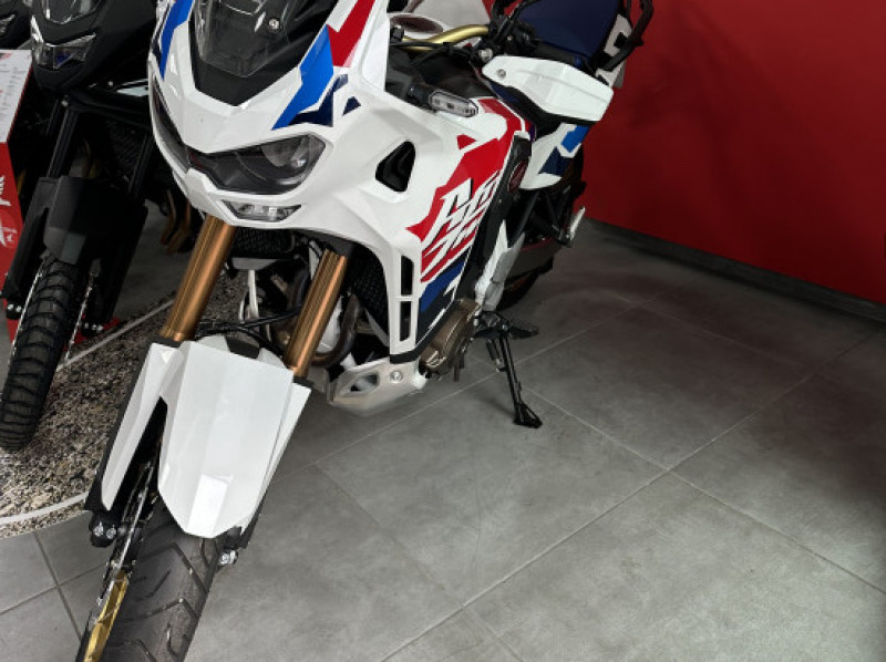 HONDA AFRICA TWIN ADVENTURE SPORTS REPLICA DCT SE ABS 2025