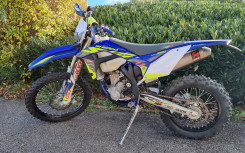 ENDURO SHERCO SEF-R 300 FACTORY 2022 MOTORS 54 à partir de 165.18€/ mois sur 60 mois 