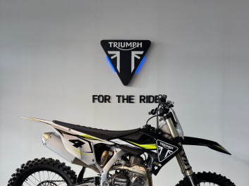 TRIUMPH TF 450-RC pour 180€/mois triumph Agen
