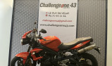 TRIUMPH STREET TRIPLE 675 R