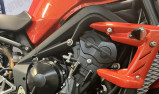 TRIUMPH STREET TRIPLE 675 R