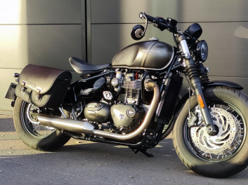 TRIUMPH Bonneville Bobber 1200