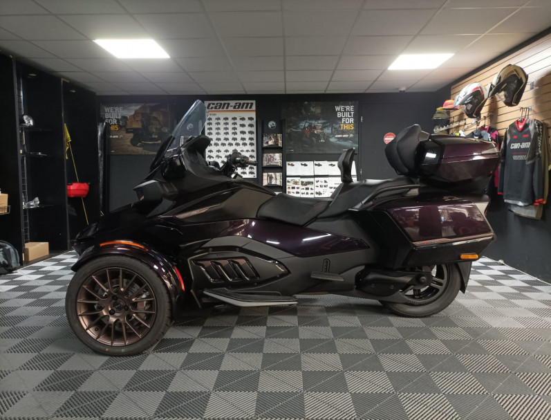 CAN-AM SPYDER RT LIMITED SEA TO SKY 0KM