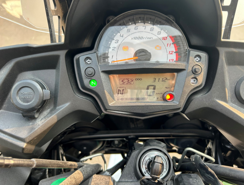 KAWASAKI VERSYS 650