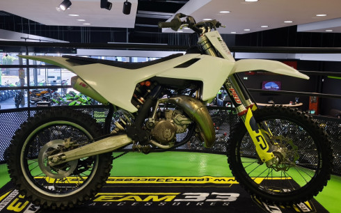 HUSQVARNA TC 85 GRANDES ROUES