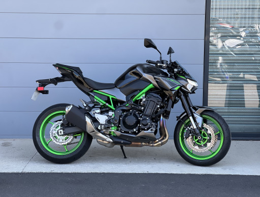 KAWASAKI Z 900