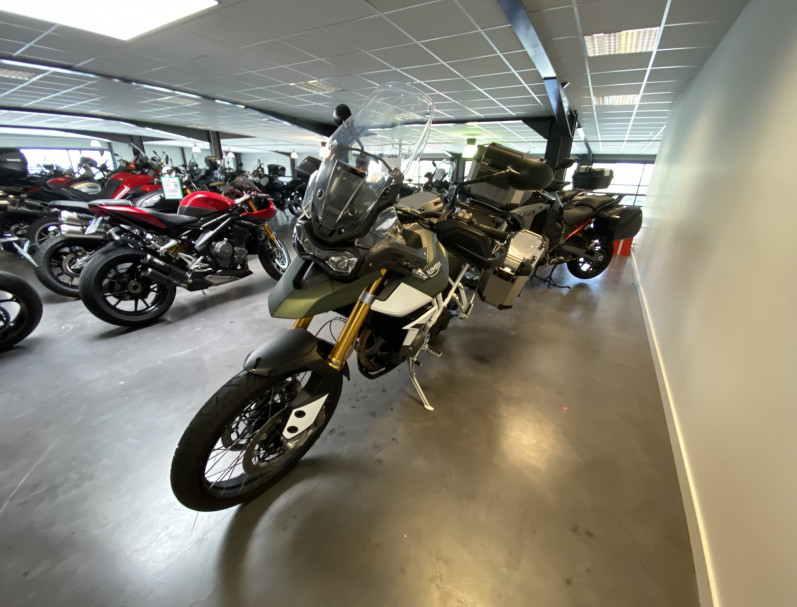 TRIUMPH TIGER 900 RALLY