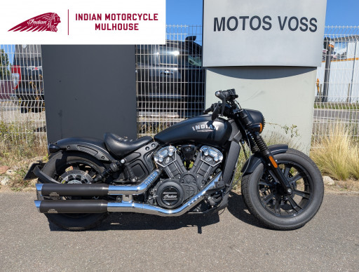 INDIAN SCOUT BOBBER STAGE 1 1ERE MAIN JEKILL AND HYDE