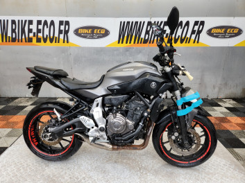 YAMAHA MT07 700 RSV POUR GARAGE OU EXPORT (REF 63300)