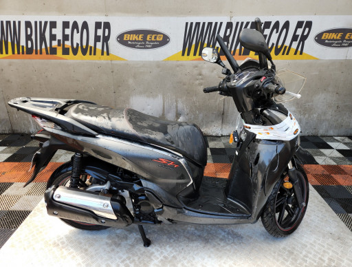 HONDA SH 300 ACCIDENTE RSV (62248)