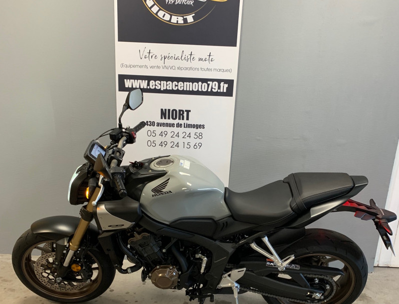 HONDA CB650R Neo Sports Café