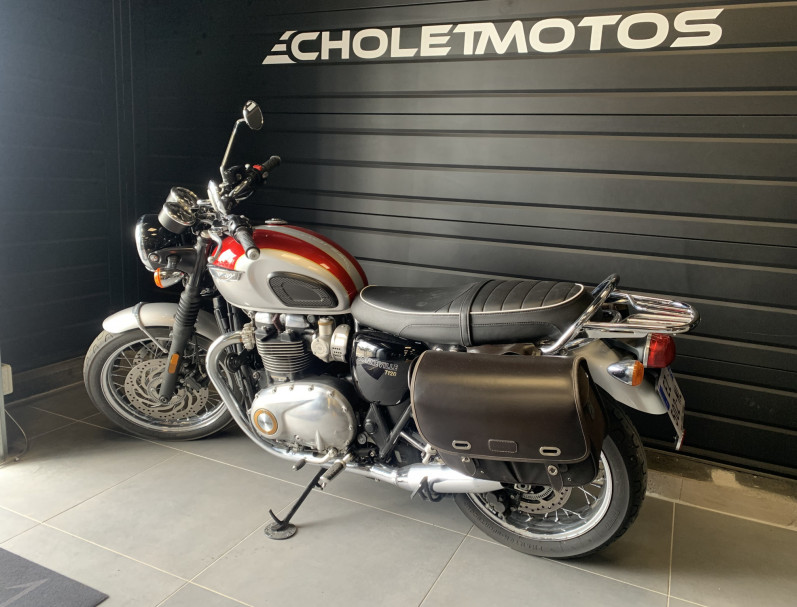TRIUMPH BONNEVILLE T120