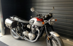 TRIUMPH BONNEVILLE T120