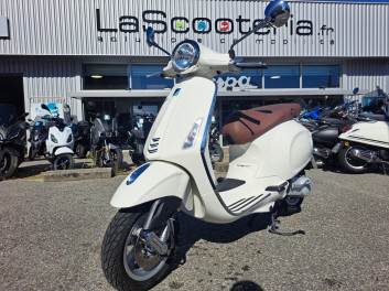 VESPA PRIMAVERA 