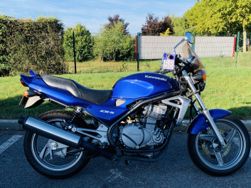 KAWASAKI ER-5