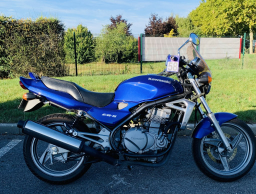 KAWASAKI ER-5