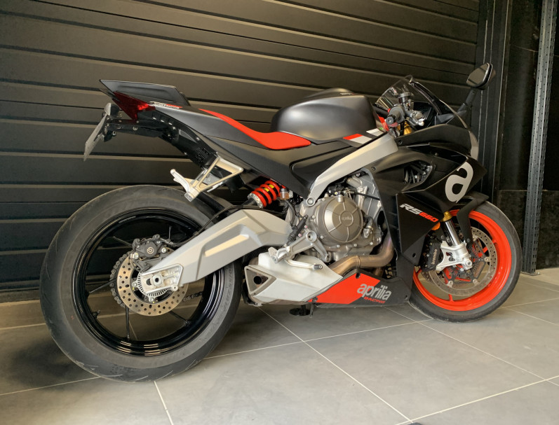 APRILIA RS 660