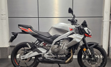 APRILIA TUONO 457