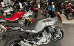 MOTO GUZZI V100  MANDELLO