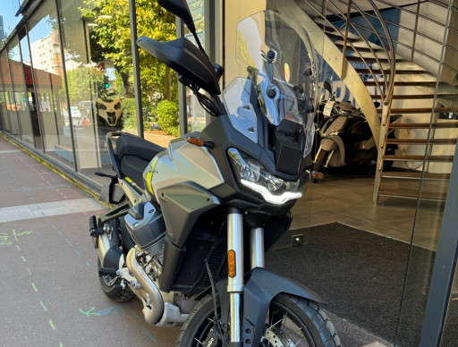 MOTO GUZZI STELVIO