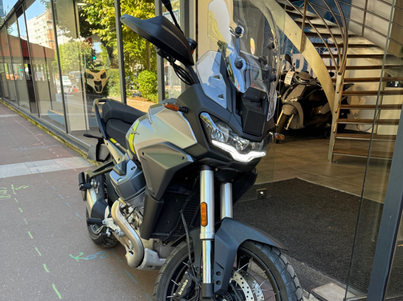 MOTO GUZZI STELVIO