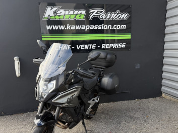 CF MOTO MT700