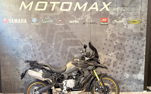 VOGE DS900X BLACK NIGHT 1800kms