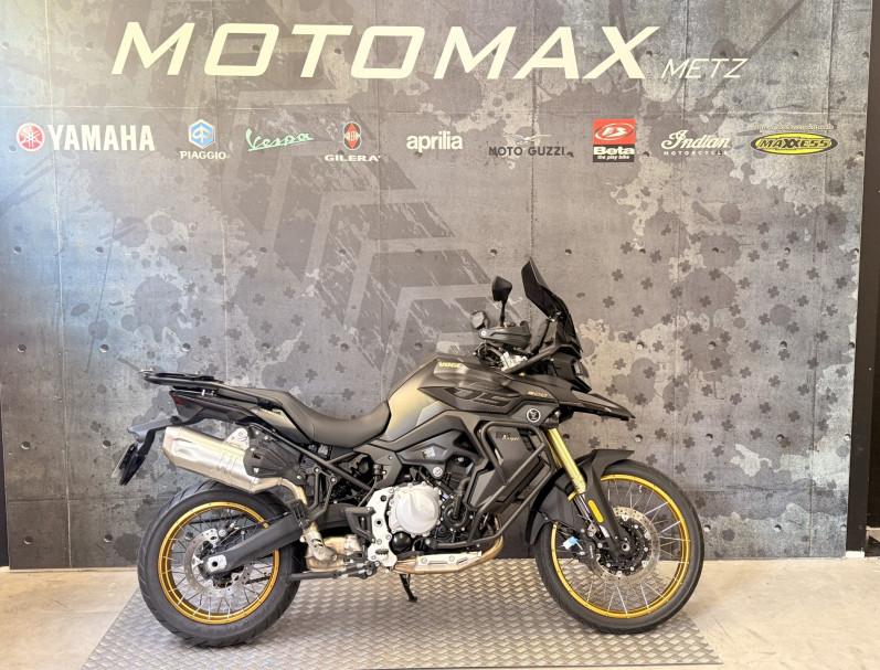 VOGE DS900X BLACK NIGHT 1800kms