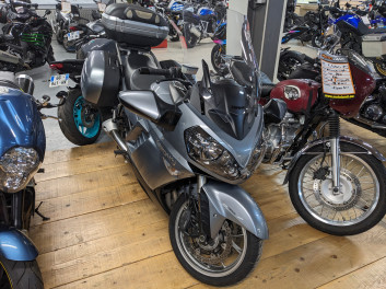 KAWASAKI GTR 1400