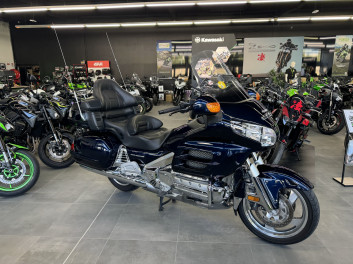HONDA GL1800 GOLDWING