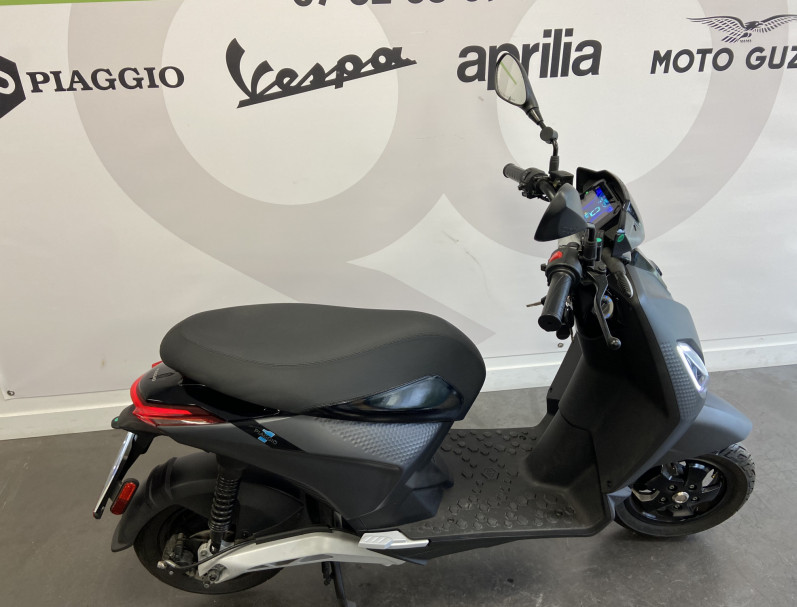 PIAGGIO 1 ACTIVE 60 KM/H 2022