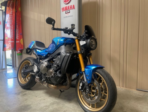 YAMAHA XSR 900
