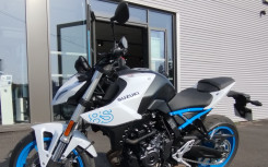 SUZUKI GSX-8S A2