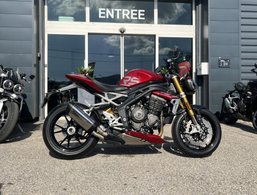 TRIUMPH SPEED TRIPLE 1200 RS