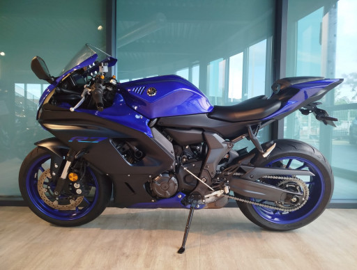 YAMAHA R7 35KW (A2) - 1er main