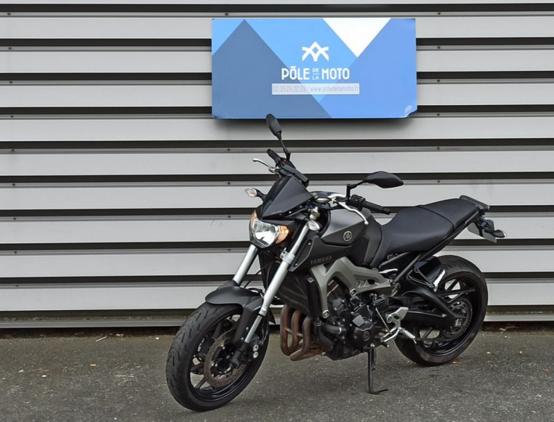YAMAHA MT-09 ABS