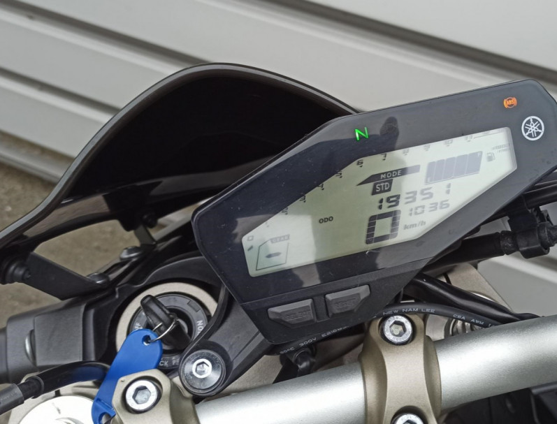 YAMAHA MT-09 ABS