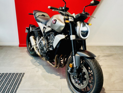 HONDA CB 1000 R