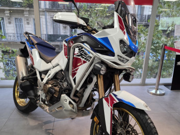 HONDA AFRICA TWIN ADV SPORT DCT SE