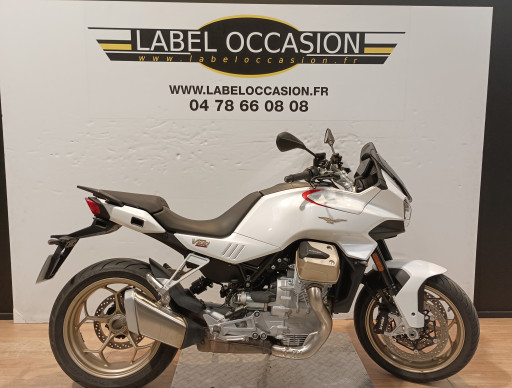 MOTO GUZZI V 100 MANDELLO