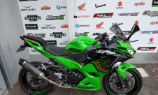 KAWASAKI NINJA 400